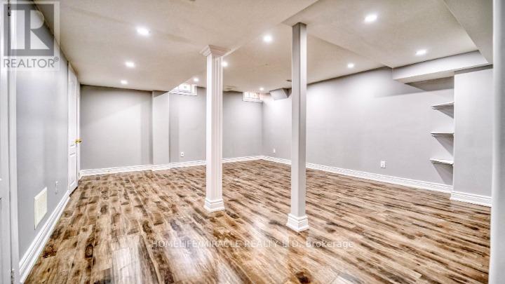 25 Baby Pointe Trail, Brampton, Ontario  L7A 0W3 - Photo 11 - W12878632