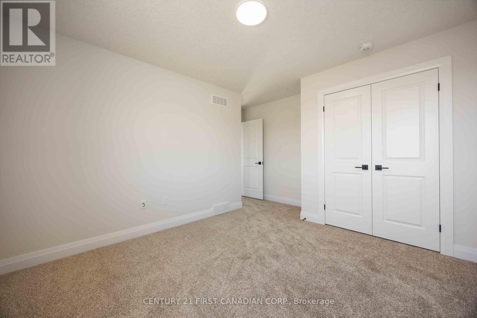 115 Addison Avenue, Lucan Biddulph (Lucan), Ontario  N0M 2J0 - Photo 24 - X12878522