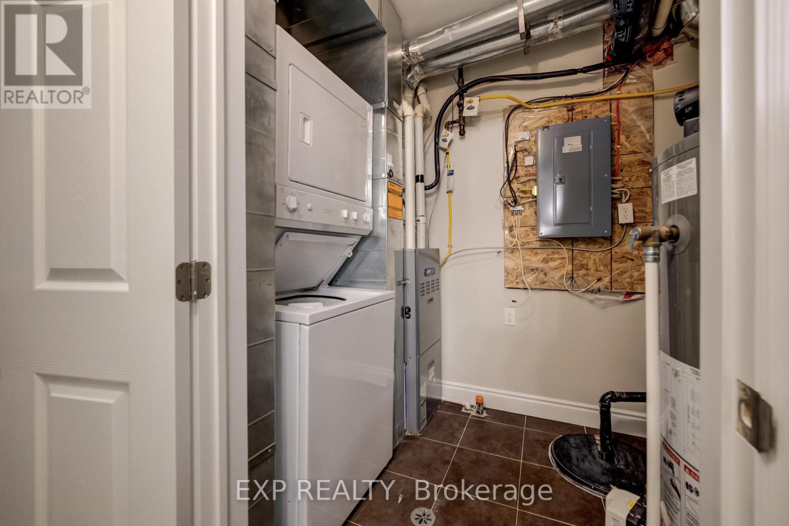 A - 246 Westmeadow Drive, Kitchener, Ontario  N2N 0A1 - Photo 17 - X12878586