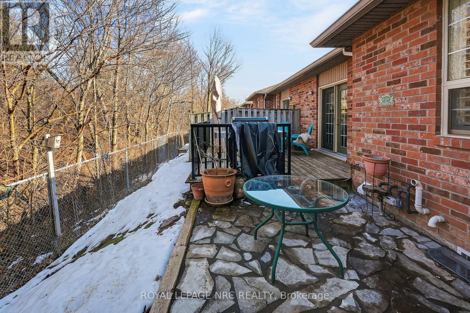 18 - 99 Linwell Road, St. Catharines, Ontario  L2N 1R6 - Photo 38 - X12835224