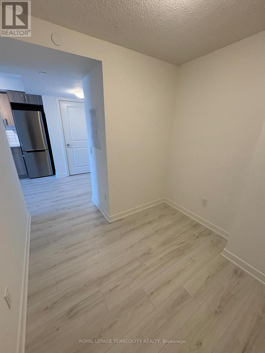 404 - 1010 Sandy Beach Road, Pickering, Ontario  L1W 0C7 - Photo 11 - E12877618