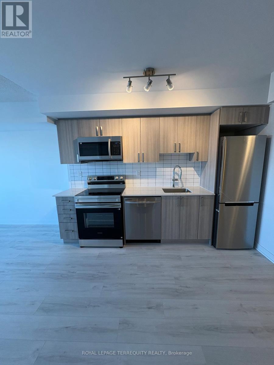 404 - 1010 Sandy Beach Road, Pickering, Ontario  L1W 0C7 - Photo 4 - E12877618
