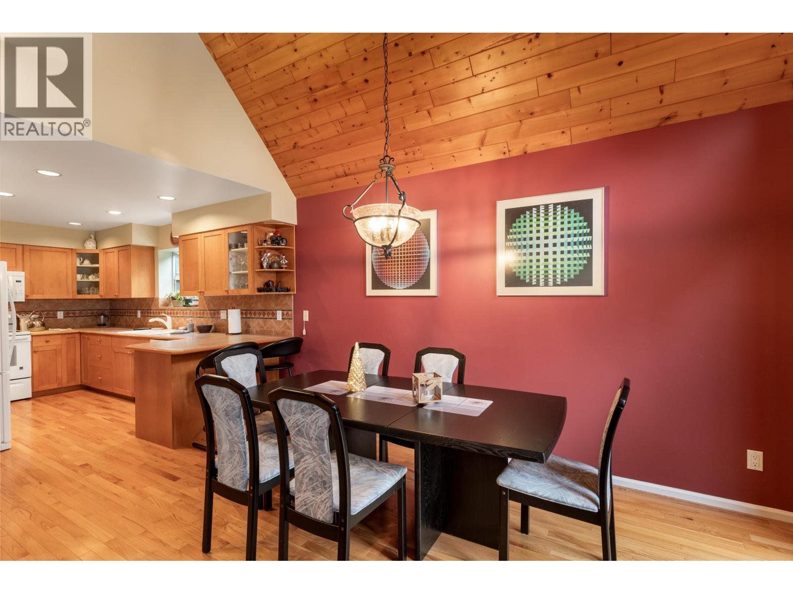 2813 Clifftop Lane, Whistler, British Columbia  V8E 0A8 - Photo 7 - R3099418