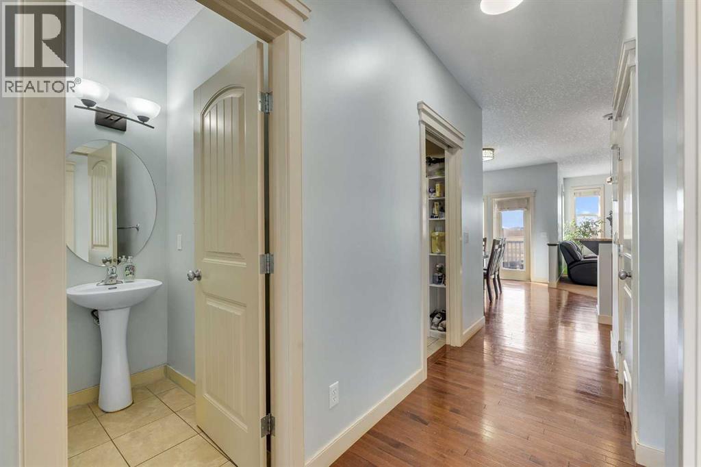 156 Bishop Crescent Nw, Langdon, Alberta  T0J 1X2 - Photo 13 - A2293097