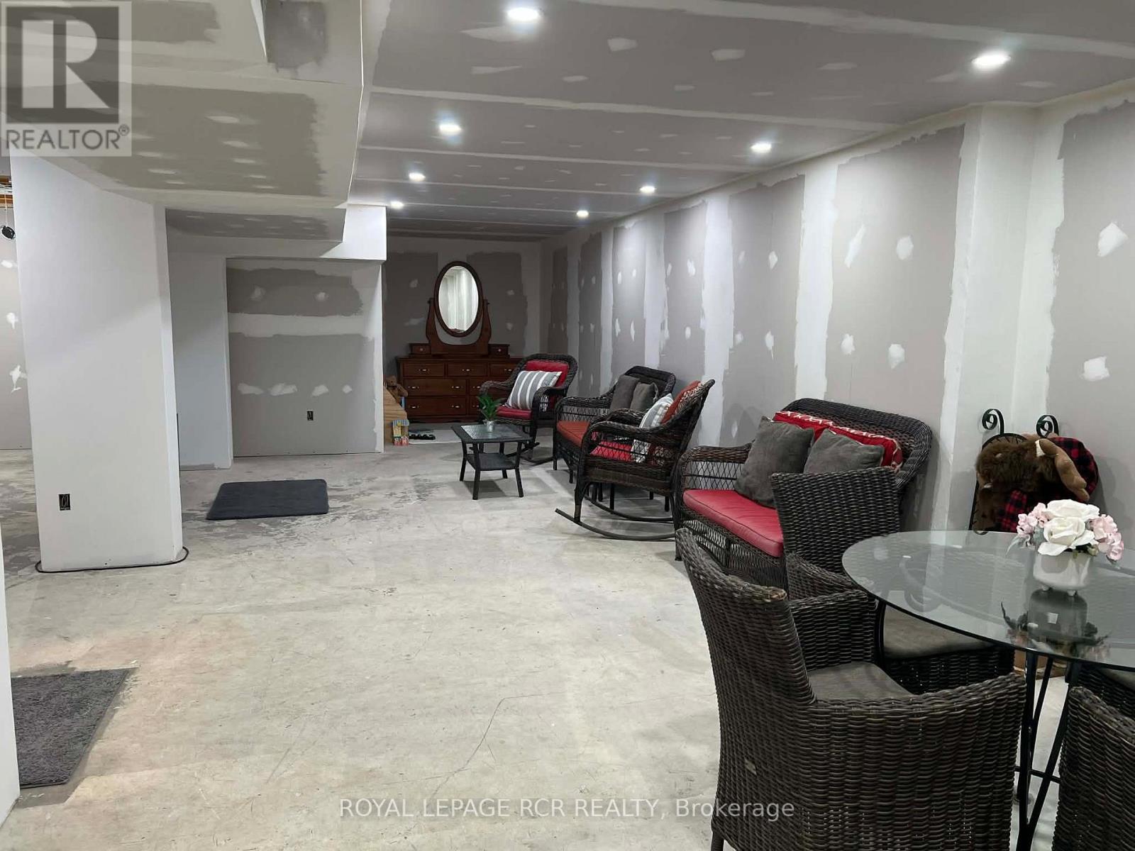 8400 Ontario 89 Highway, Adjala-Tosorontio, Ontario  L9R 1V1 - Photo 39 - N12505862