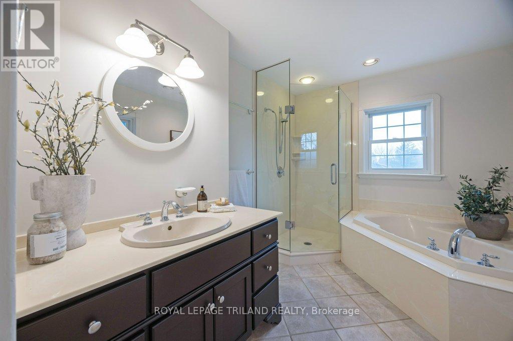 96 Base Line Road E, London South, Ontario  N6C 2N8 - Photo 25 - X12874790