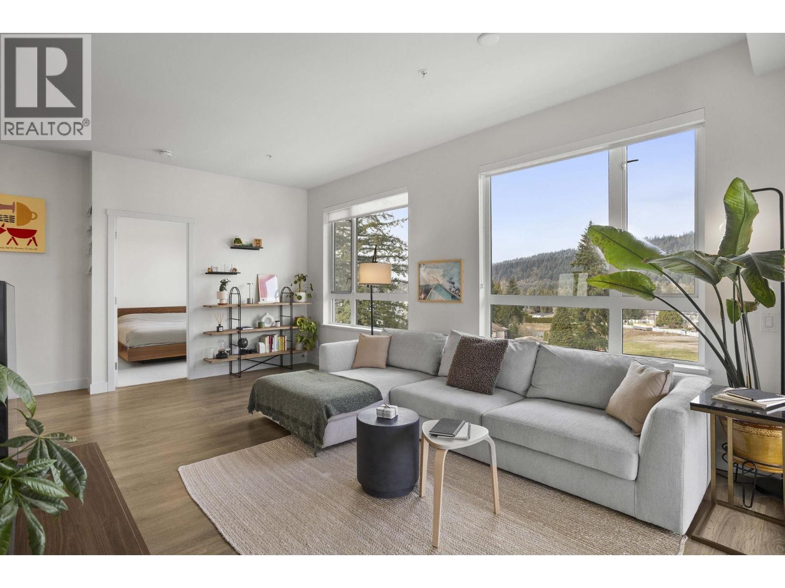 612 735 Anskar Court, Coquitlam, British Columbia  V3J 0L7 - Photo 4 - R3090632