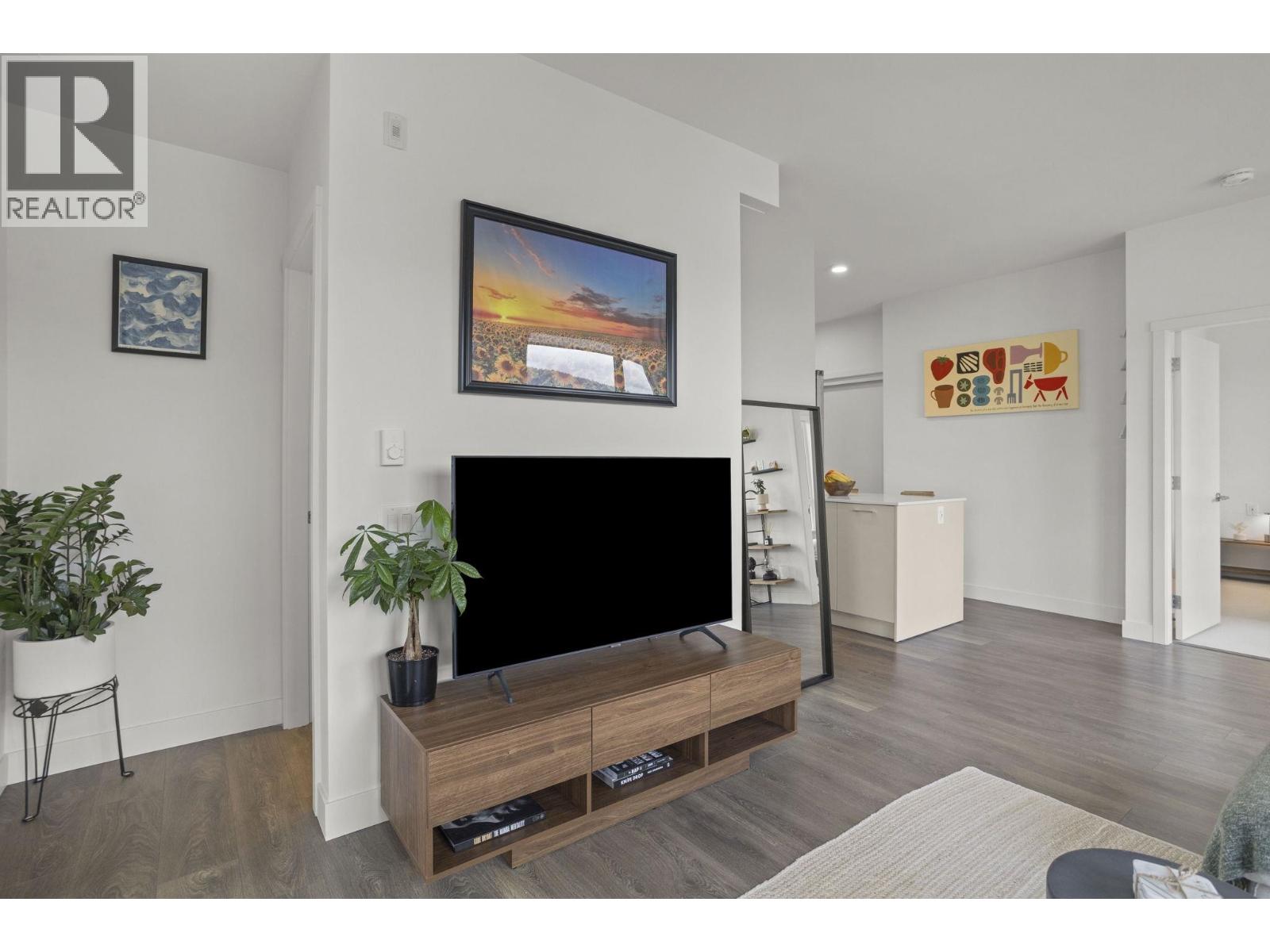 612 735 Anskar Court, Coquitlam, British Columbia  V3J 0L7 - Photo 6 - R3090632