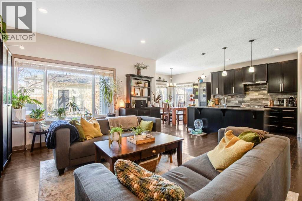 77 Elgin Meadows Manor Se, Calgary, Alberta  T2Z 0S1 - Photo 8 - A2289947