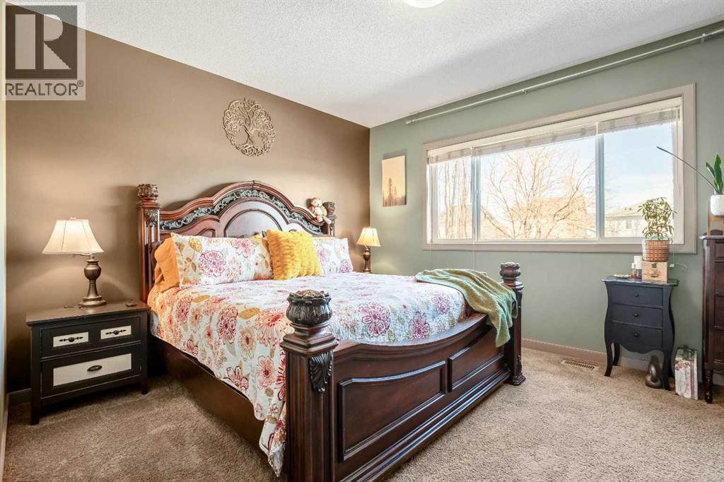 77 Elgin Meadows Manor Se, Calgary, Alberta  T2Z 0S1 - Photo 20 - A2289947