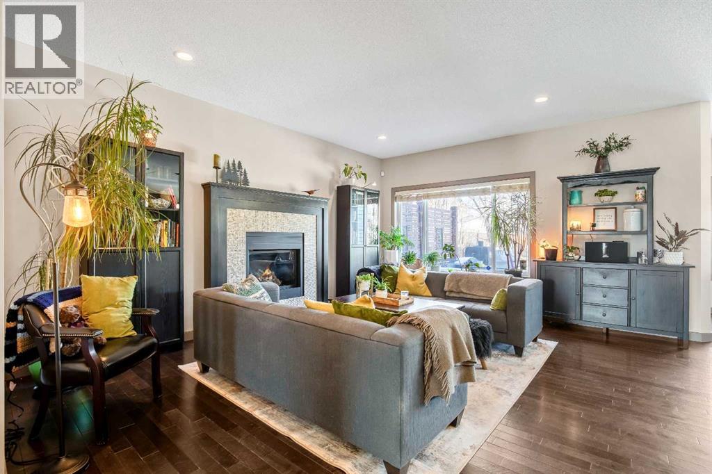 77 Elgin Meadows Manor Se, Calgary, Alberta  T2Z 0S1 - Photo 6 - A2289947