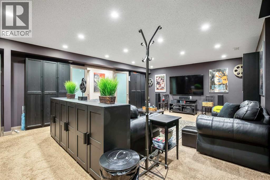 77 Elgin Meadows Manor Se, Calgary, Alberta  T2Z 0S1 - Photo 26 - A2289947