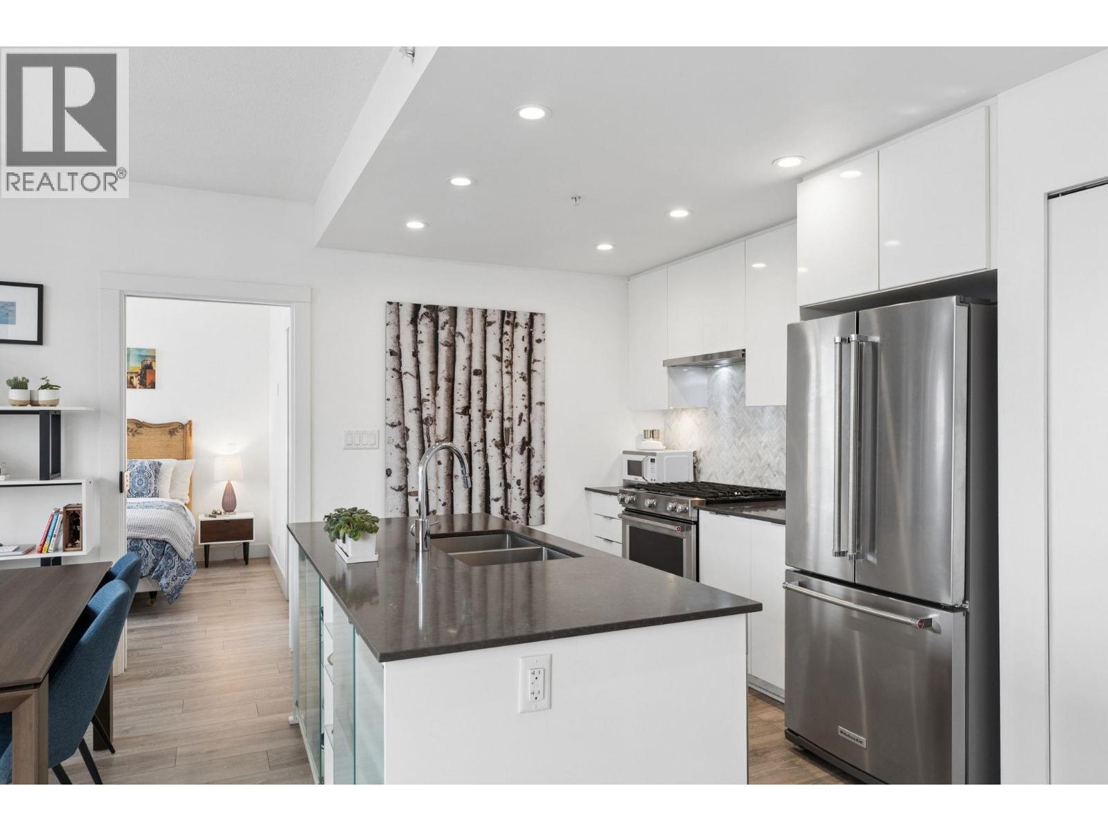 602 131 E 3rd Street, North Vancouver, British Columbia  V7L 0E3 - Photo 13 - R3097777