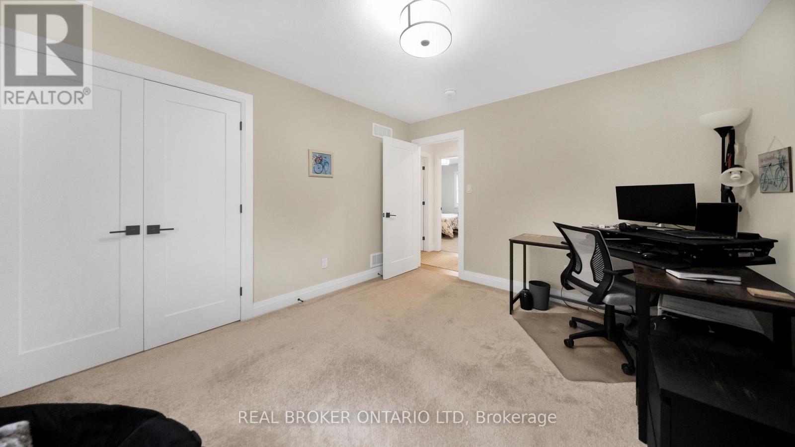 68 Locky Lane, Middlesex Centre, Ontario  N0L 1R0 - Photo 28 - X12878660