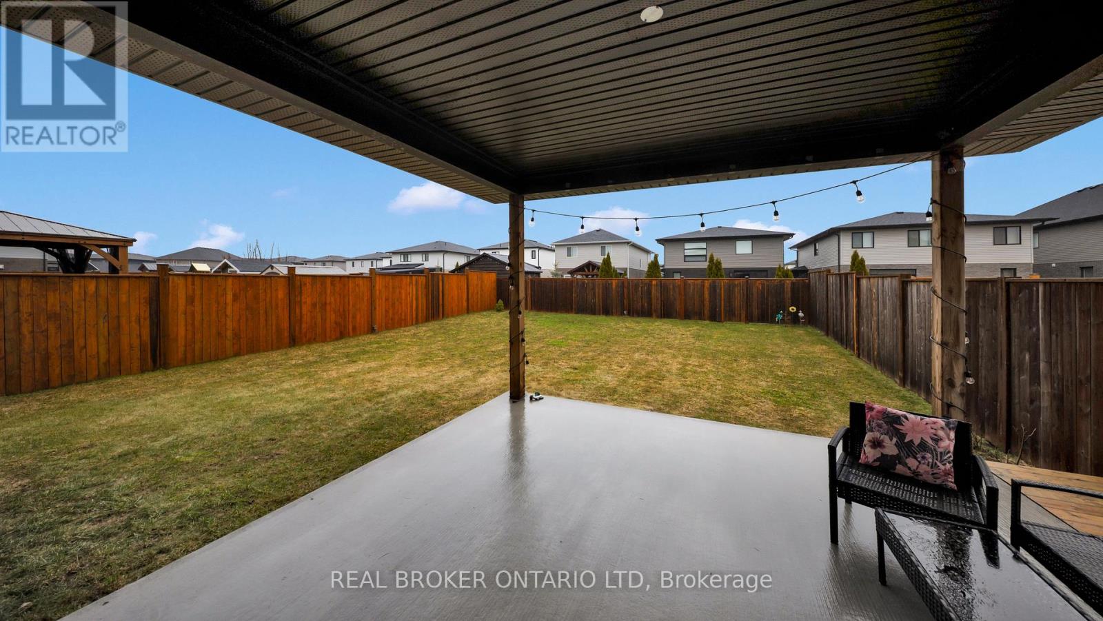 68 Locky Lane, Middlesex Centre, Ontario  N0L 1R0 - Photo 37 - X12878660