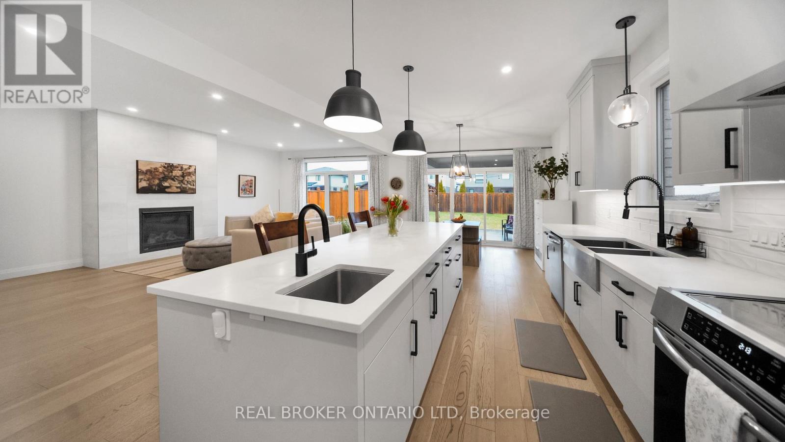 68 Locky Lane, Middlesex Centre, Ontario  N0L 1R0 - Photo 7 - X12878660