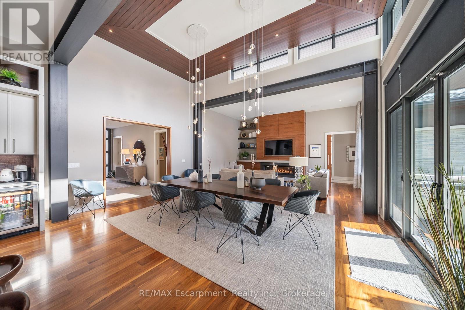 238 Hart Avenue, Burlington, Ontario  L7N 1P1 - Photo 10 - W12878512