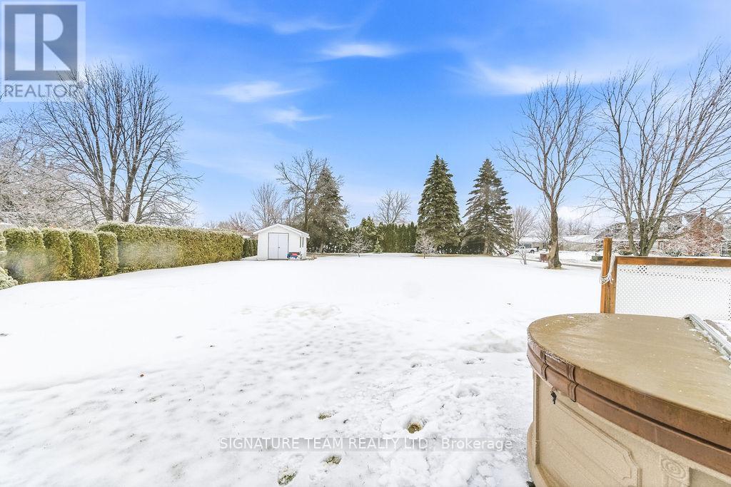 107 Brooklyn Street, Laurentian Valley, Ontario  K8B 1B5 - Photo 13 - X12878672