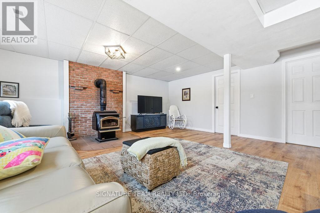 107 Brooklyn Street, Laurentian Valley, Ontario  K8B 1B5 - Photo 40 - X12878672