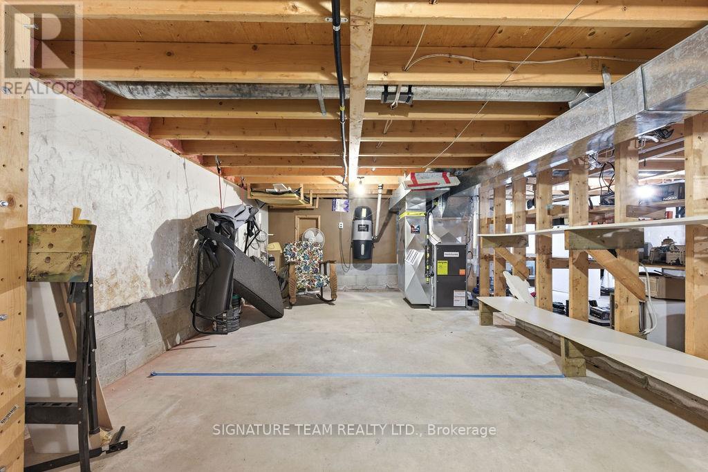 107 Brooklyn Street, Laurentian Valley, Ontario  K8B 1B5 - Photo 46 - X12878672