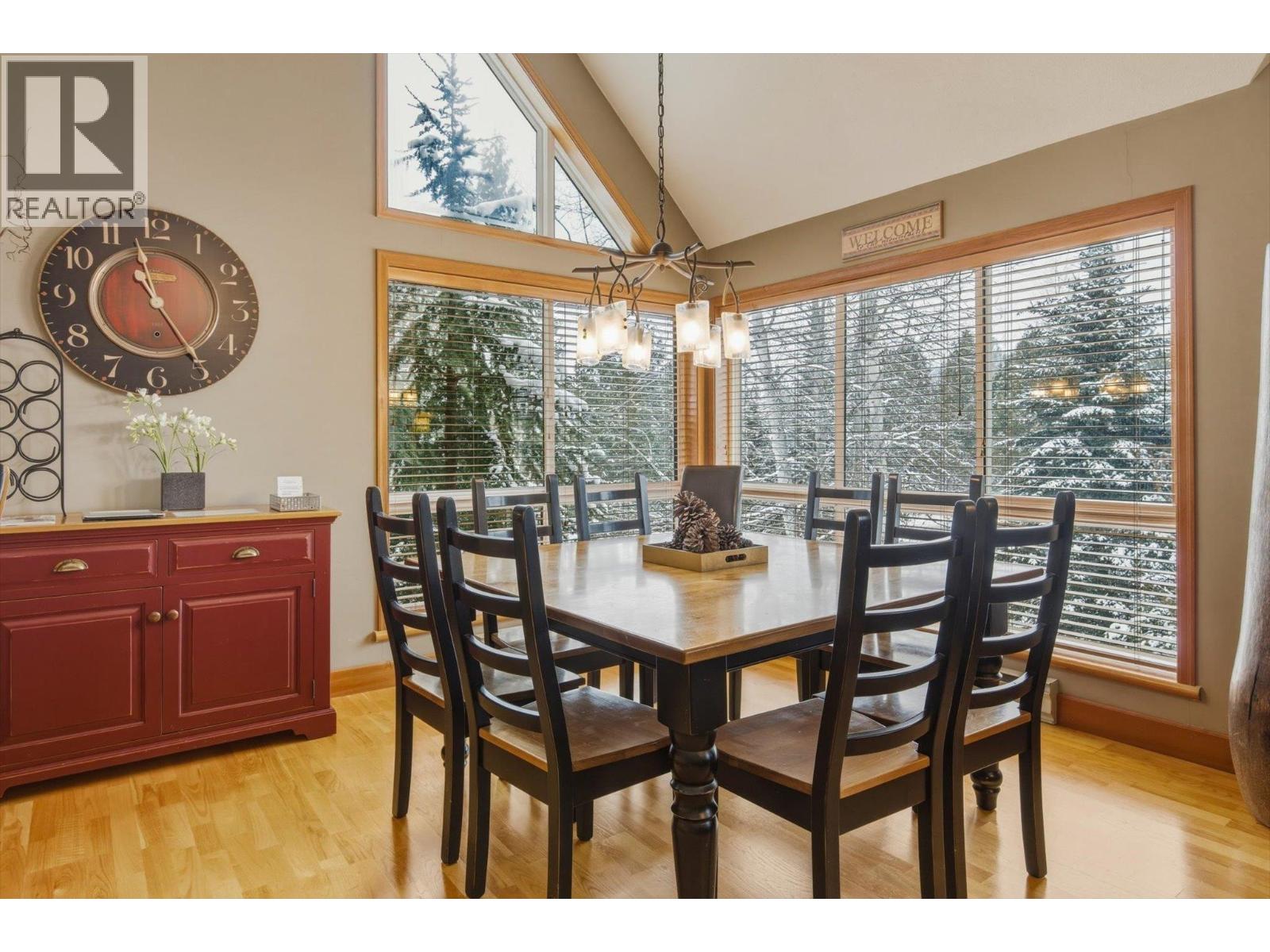 8 4628 Blackcomb Way, Whistler, British Columbia  V8E 0H2 - Photo 9 - R3099445