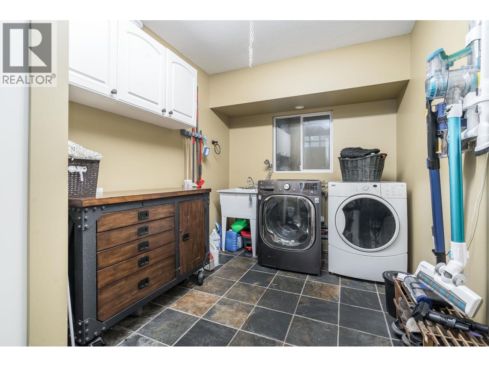 25700 116 Avenue, Maple Ridge, British Columbia  V4R 1Z6 - Photo 15 - R3099118