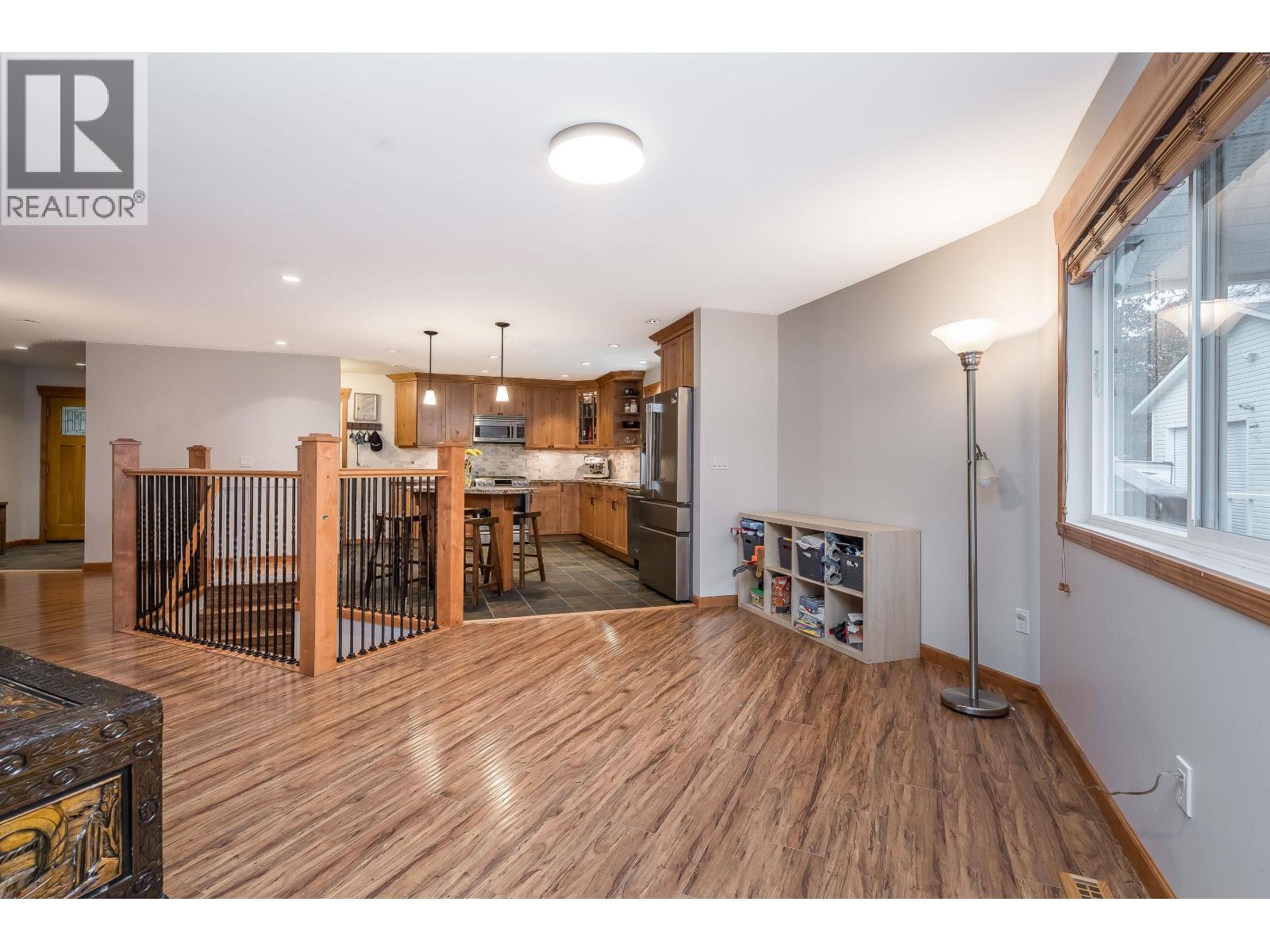 25700 116 Avenue, Maple Ridge, British Columbia  V4R 1Z6 - Photo 7 - R3099118