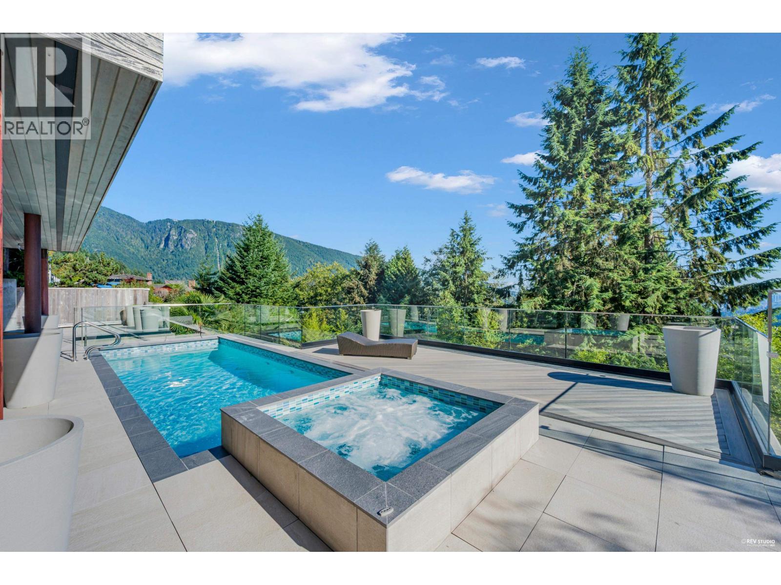 535 Craigmohr Drive, West Vancouver, British Columbia  V7S 1W8 - Photo 34 - R3099464