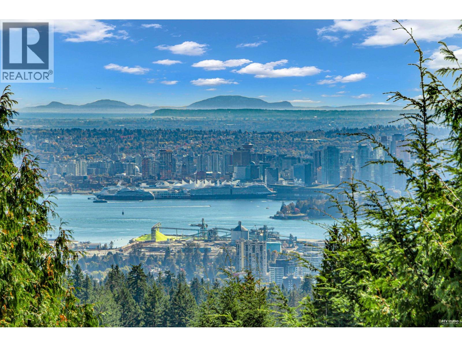 535 Craigmohr Drive, West Vancouver, British Columbia  V7S 1W8 - Photo 9 - R3099464