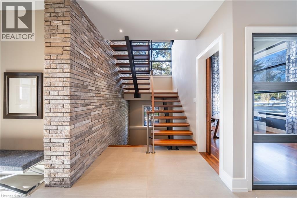 238 Hart Avenue, Burlington, Ontario  L7N 1P1 - Photo 6 - 40811855