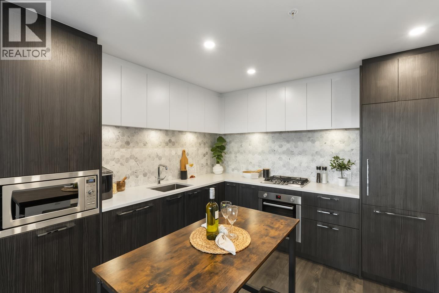 2504 2425 Alpha Avenue, Burnaby, British Columbia  V5C 0N6 - Photo 8 - R3099311