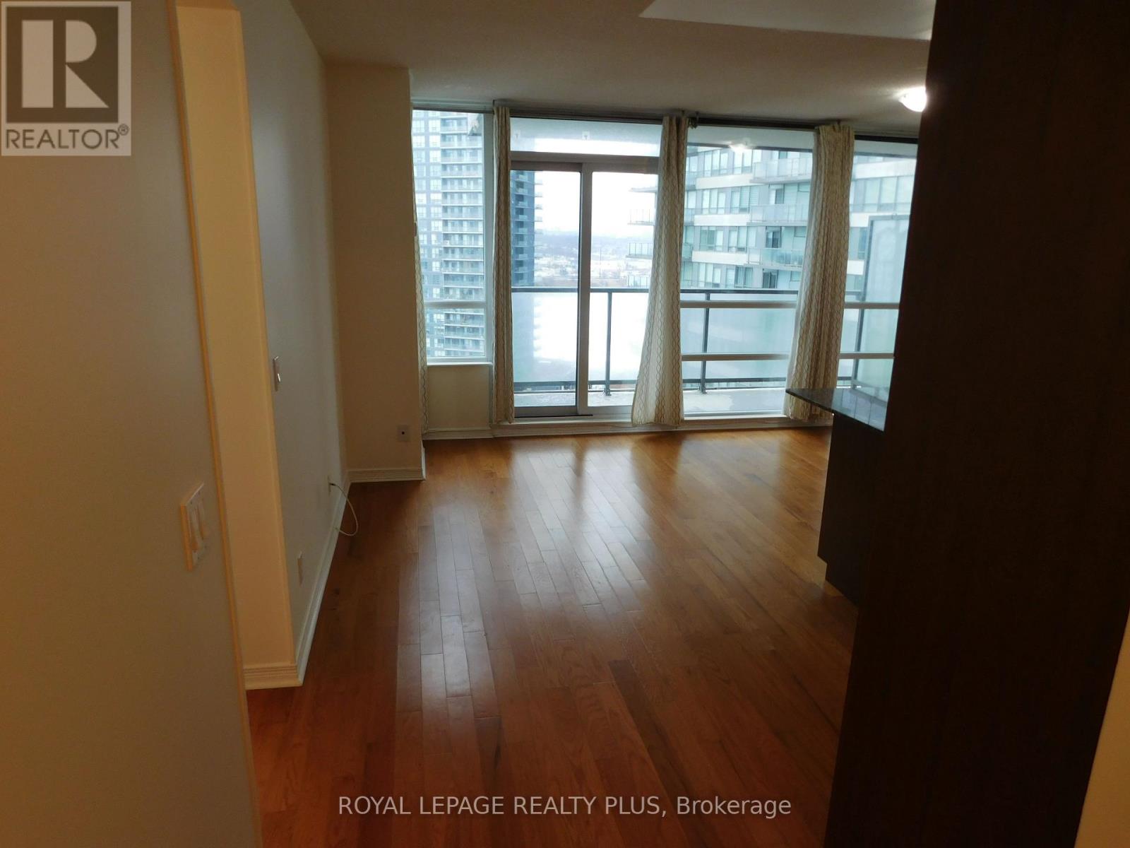 2005 - 2240 Lakeshore Boulevard W, Toronto (Mimico), Ontario  M8V 0B1 - Photo 11 - W12809902