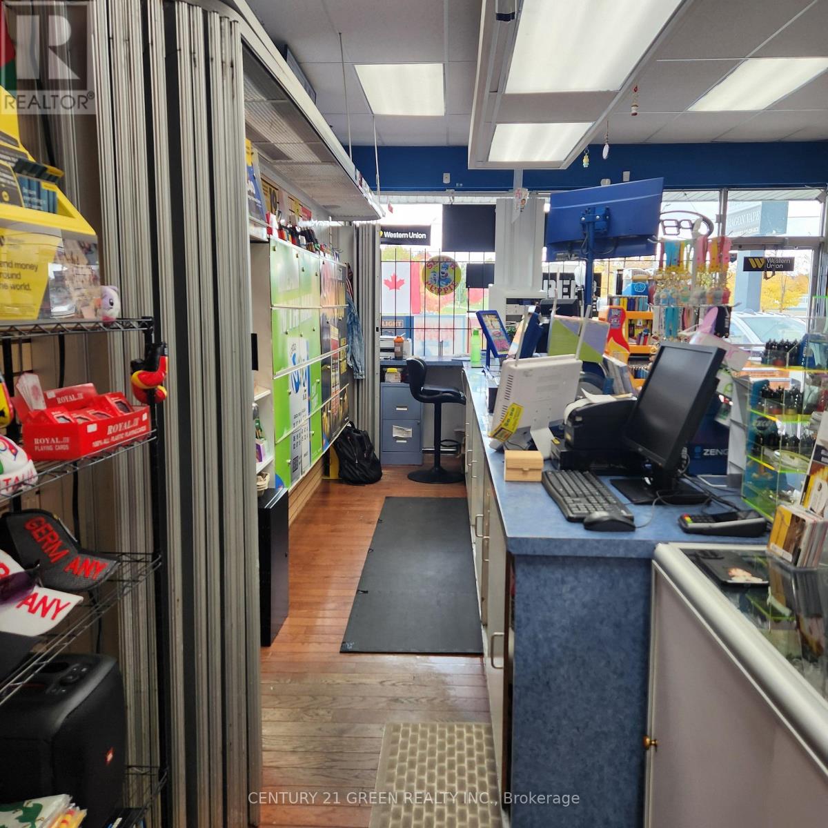 3 - 136 Guelph Street, Halton Hills, Ontario  L7G 4A5 - Photo 18 - W12878582