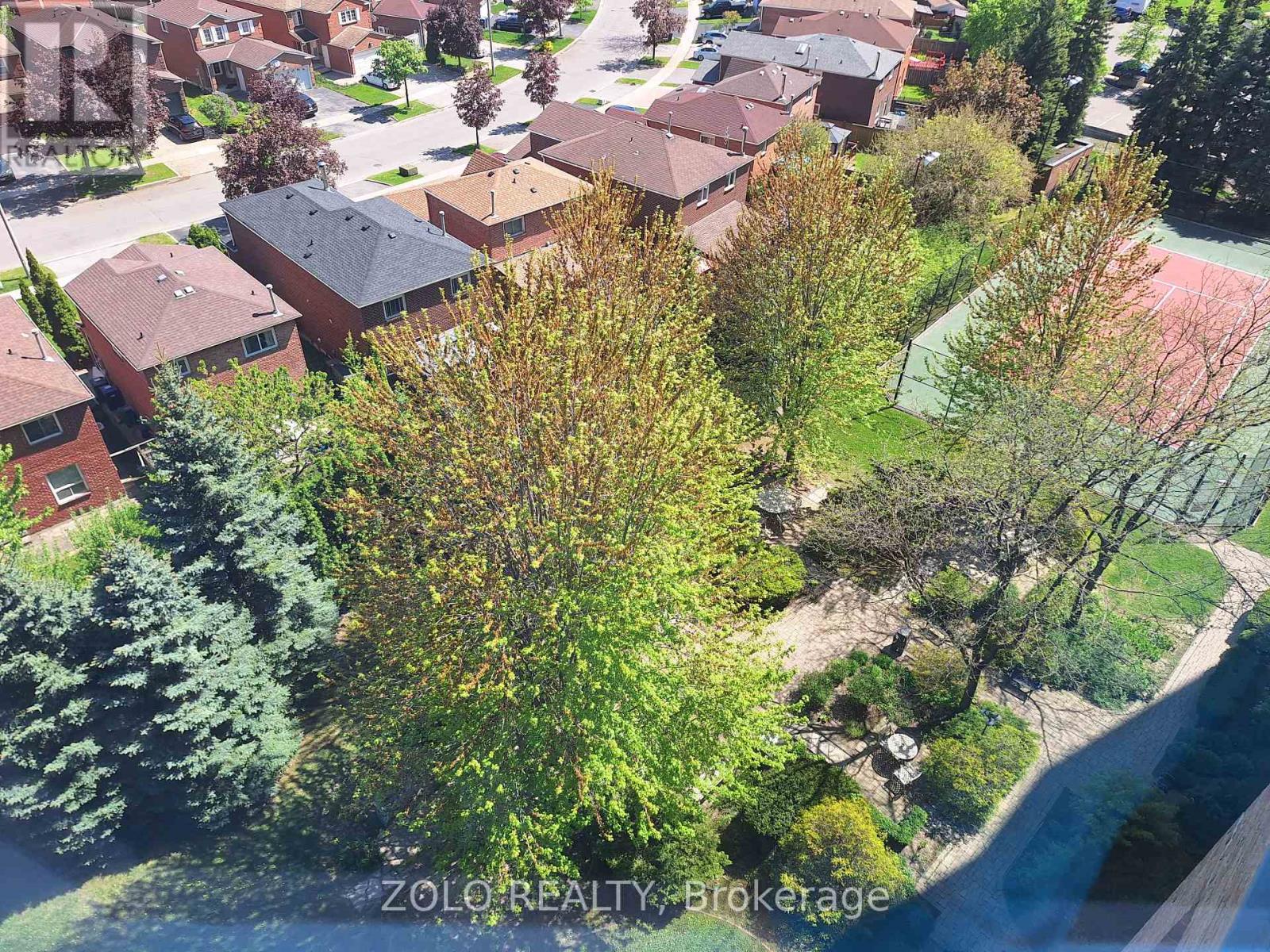 1001 - 300 Webb Drive, Mississauga (City Centre), Ontario  L5B 3W3 - Photo 9 - W12822200