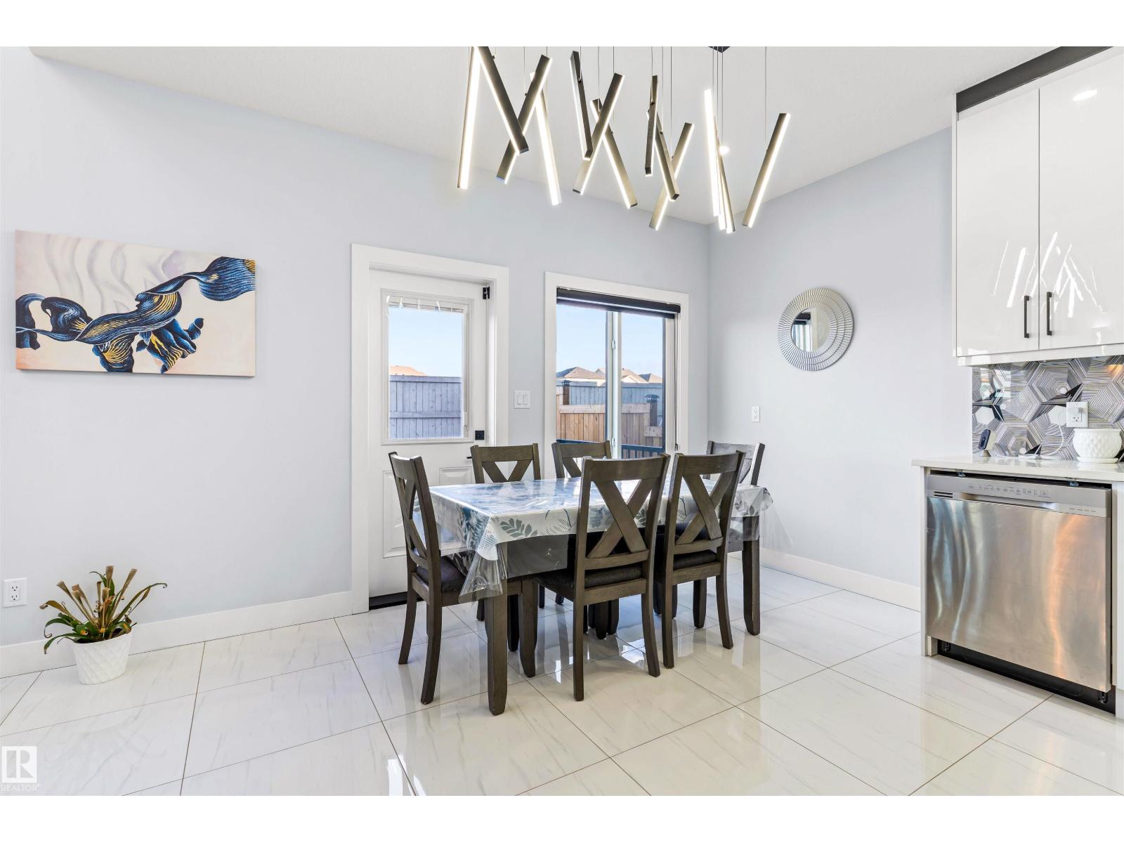 1847 18 Street Nw St Nw, Edmonton, Alberta  T6T 2M9 - Photo 14 - E4477220