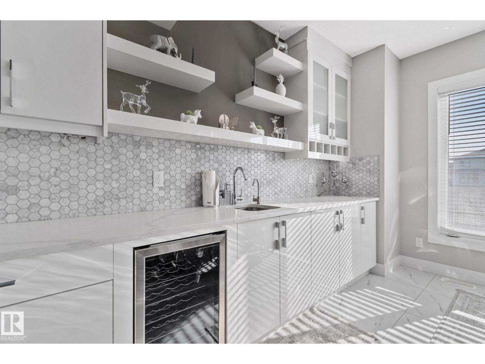 1611 158 St Sw, Edmonton, Alberta  T6W 3E6 - Photo 11 - E4477221