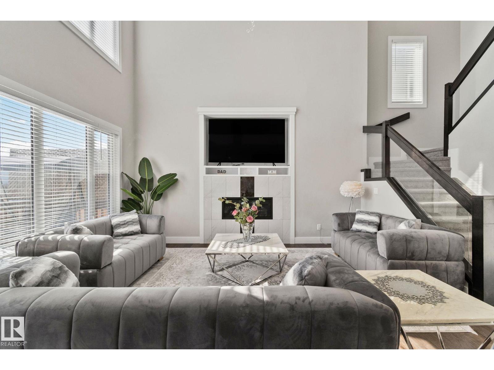 1611 158 St Sw, Edmonton, Alberta  T6W 3E6 - Photo 5 - E4477221