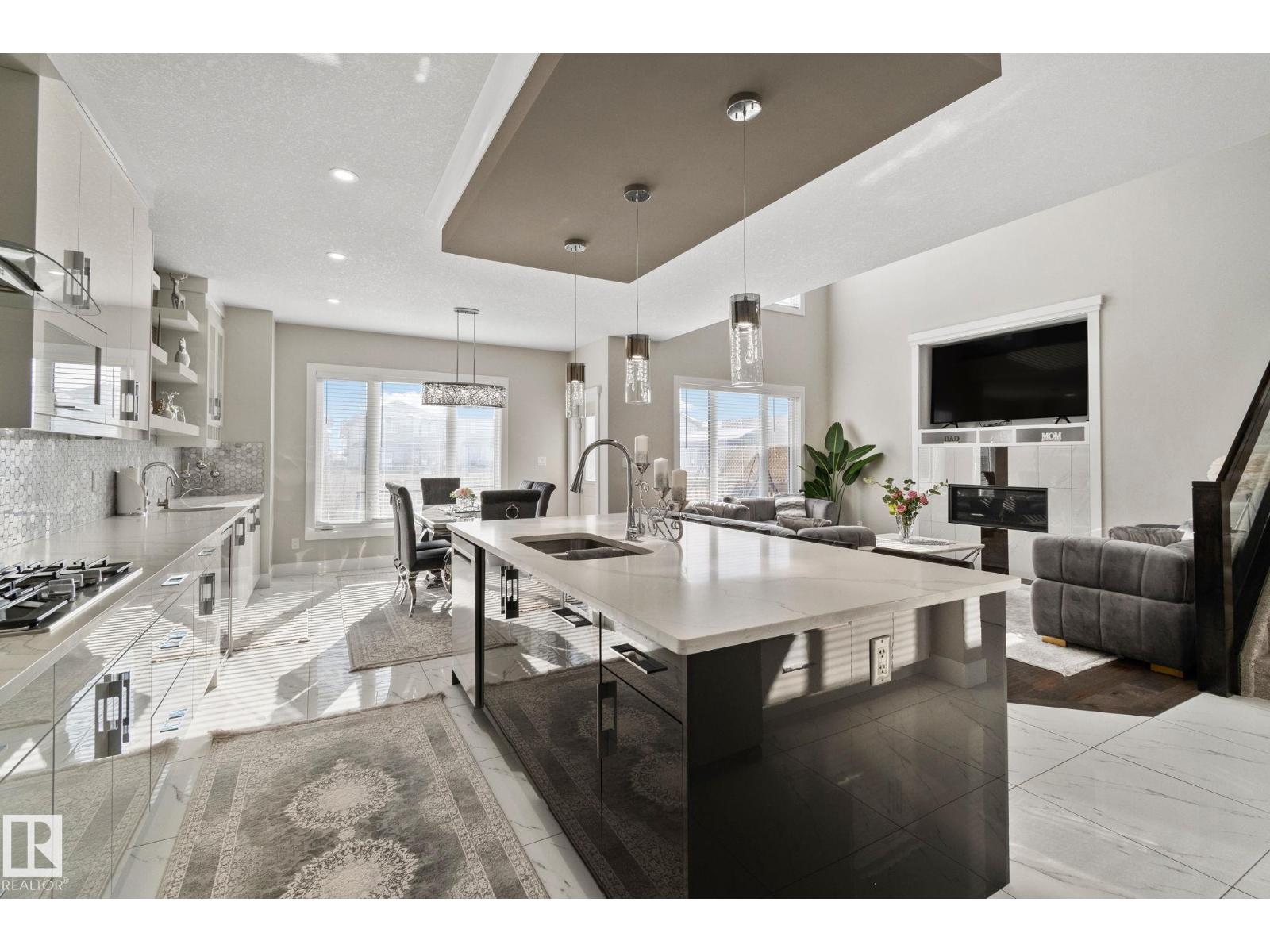 1611 158 St Sw, Edmonton, Alberta  T6W 3E6 - Photo 7 - E4477221