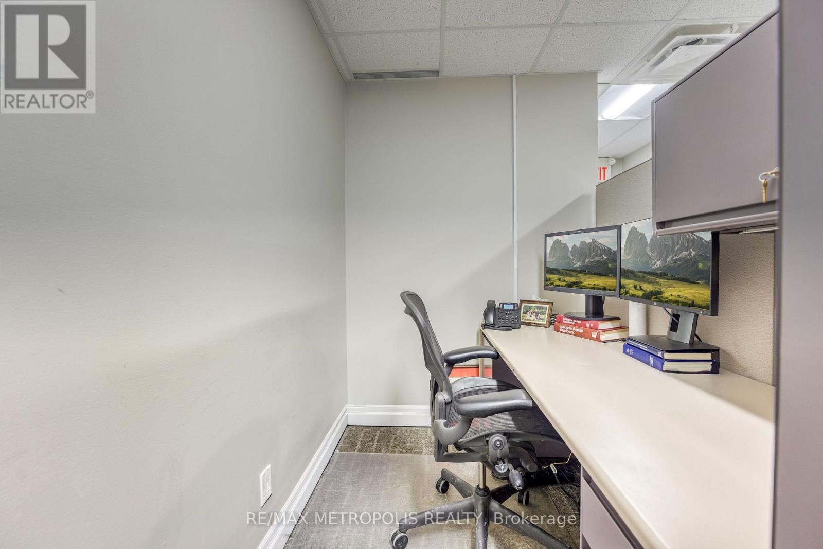 2695 Hamilton Road, Sarnia, Ontario  N0N 1C0 - Photo 22 - X12878638