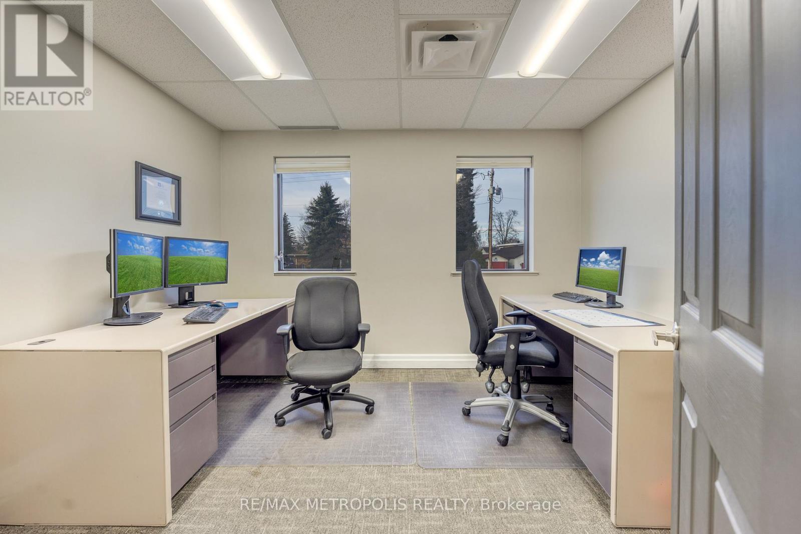 2695 Hamilton Road, Sarnia, Ontario  N0N 1C0 - Photo 24 - X12878638