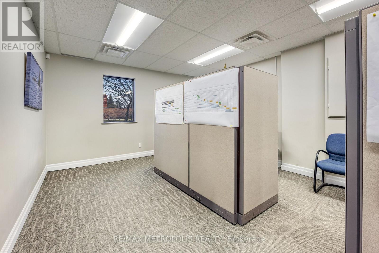 2695 Hamilton Road, Sarnia, Ontario  N0N 1C0 - Photo 28 - X12878638