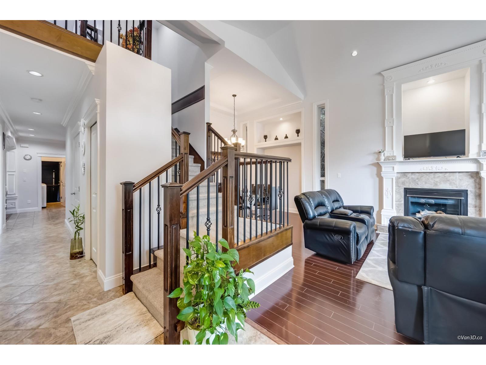 7506 143c Street, Surrey, British Columbia  V3W 1S2 - Photo 5 - R3099370