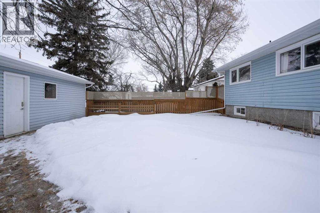 4712 45 Street, Camrose, Alberta  T4V 1E2 - Photo 36 - A2291282