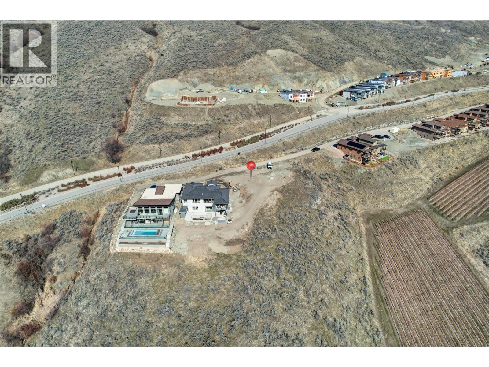 595 Vineyard Way N Unit# 34, Vernon, British Columbia  V1H 2M2 - Photo 10 - 10378029