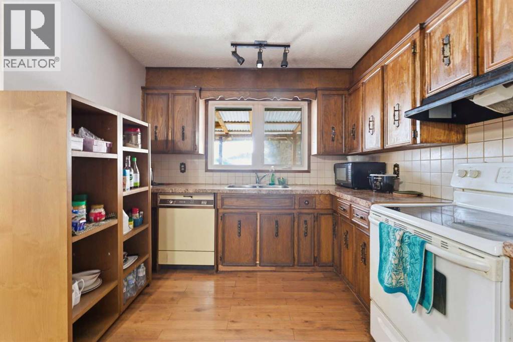 311 Parkglen Crescent Se, Calgary, Alberta  T2V 4M4 - Photo 13 - A2292910