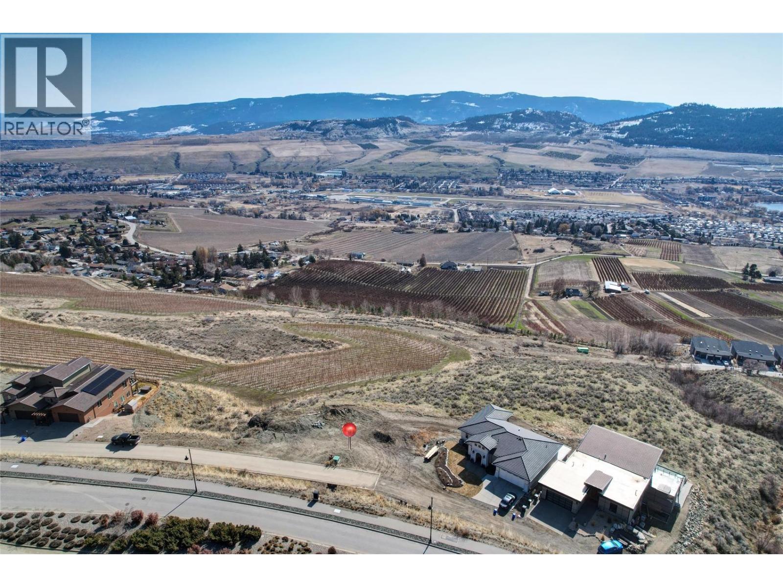 595 Vineyard Way N Unit# 34, Vernon, British Columbia  V1H 2M2 - Photo 8 - 10378029