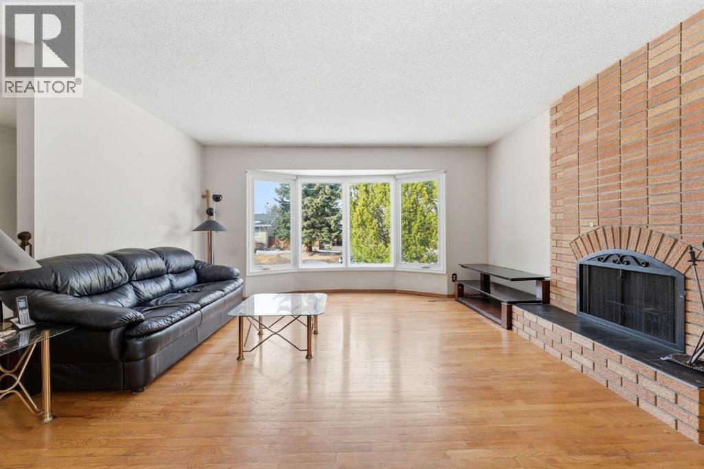 311 Parkglen Crescent Se, Calgary, Alberta  T2V 4M4 - Photo 7 - A2292910