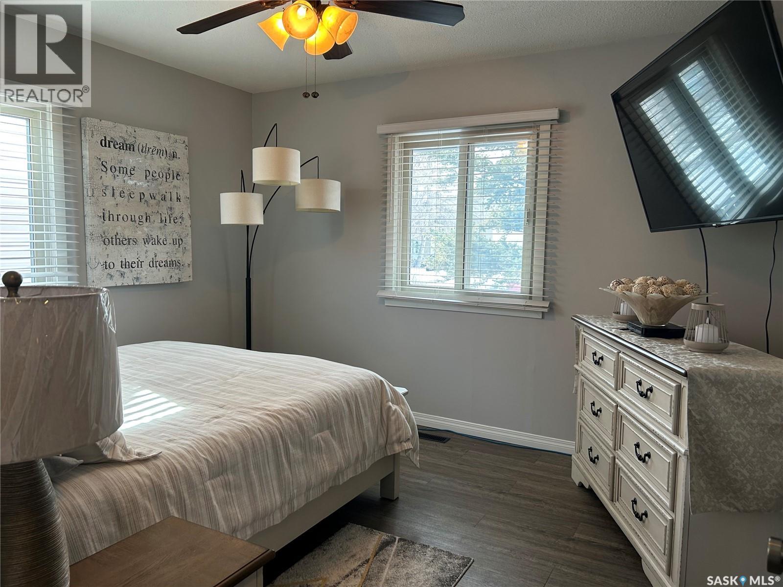 891 Cartier Avenue, Moose Jaw, Saskatchewan  S6H 1L9 - Photo 15 - SK030359