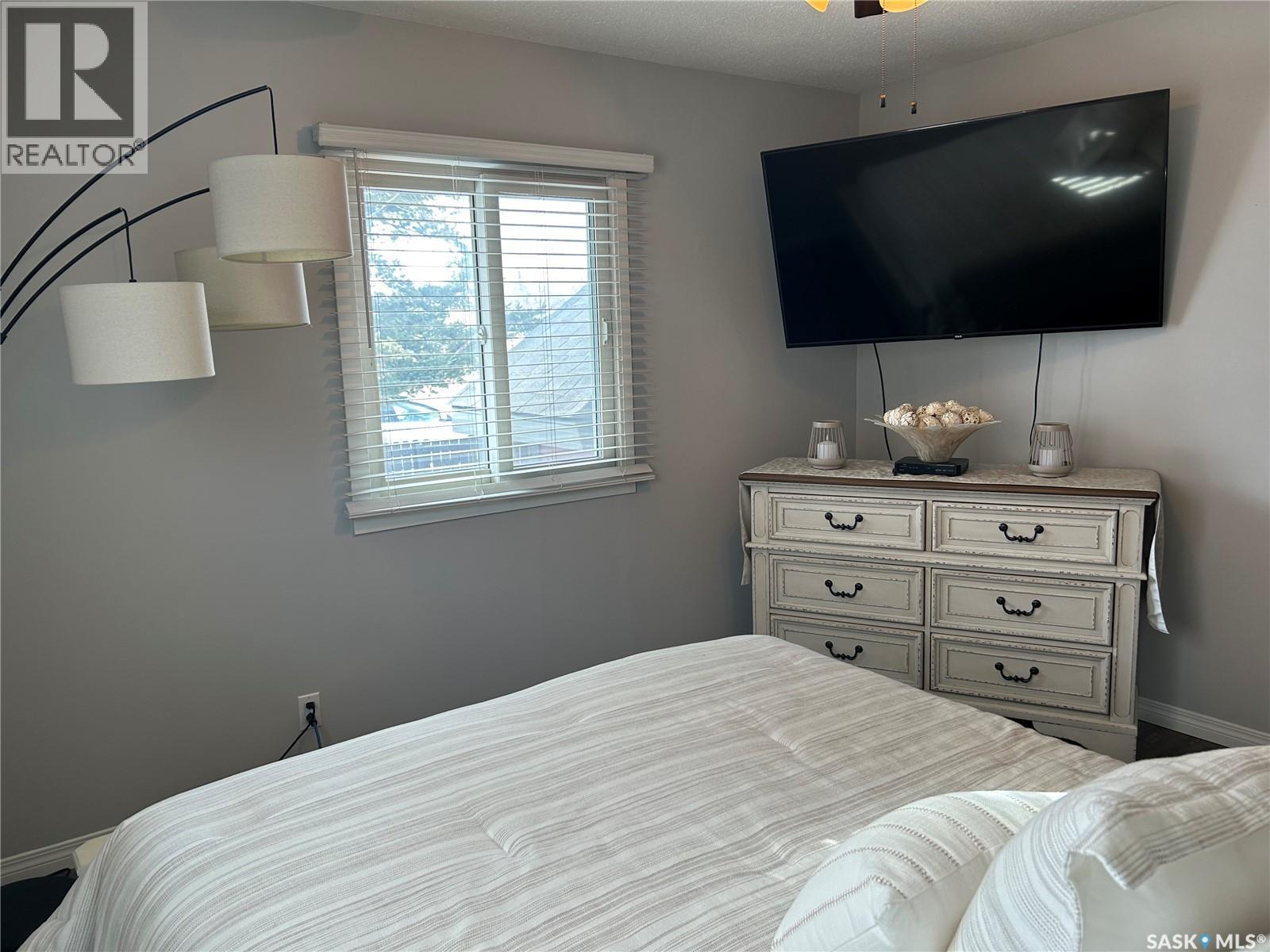 891 Cartier Avenue, Moose Jaw, Saskatchewan  S6H 1L9 - Photo 18 - SK030359