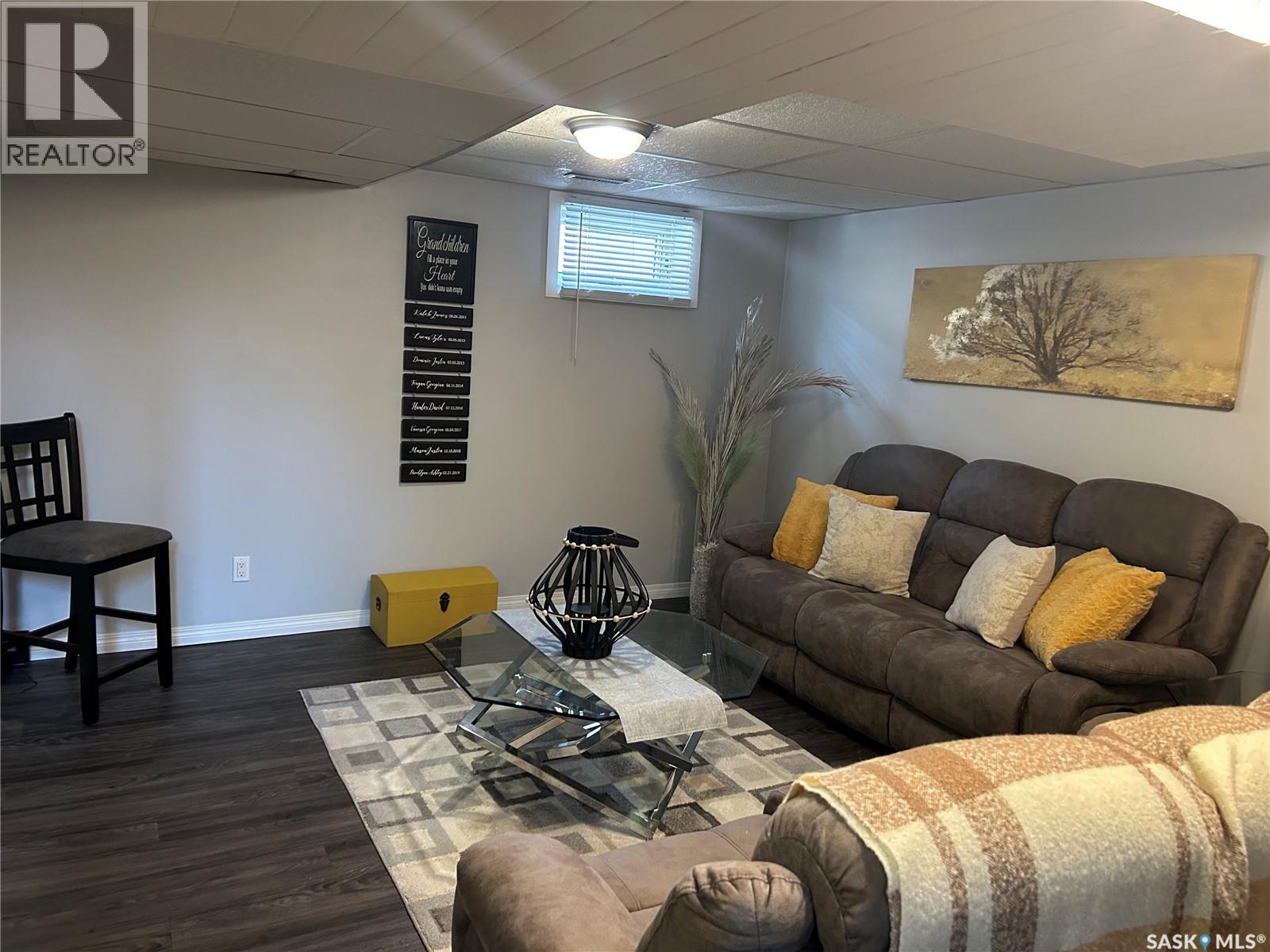 891 Cartier Avenue, Moose Jaw, Saskatchewan  S6H 1L9 - Photo 30 - SK030359